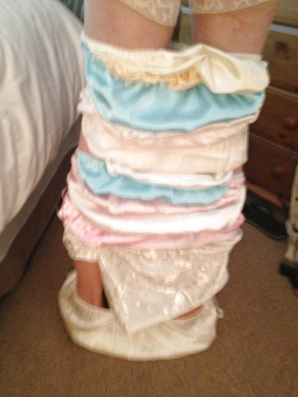 21P Lots of Silk Satin Play Time