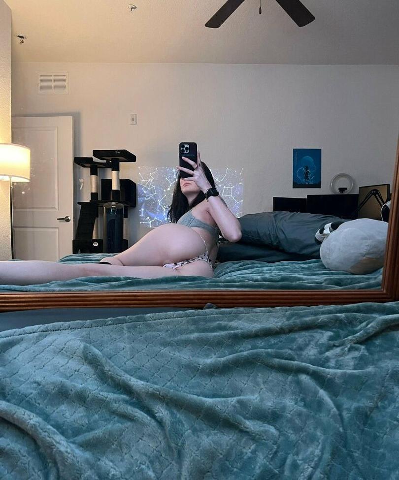 25P Queen_etimy nude