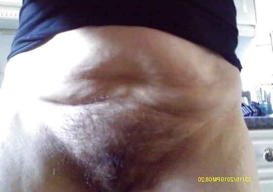 25P Schlüpfrige MILFs und Reife 1