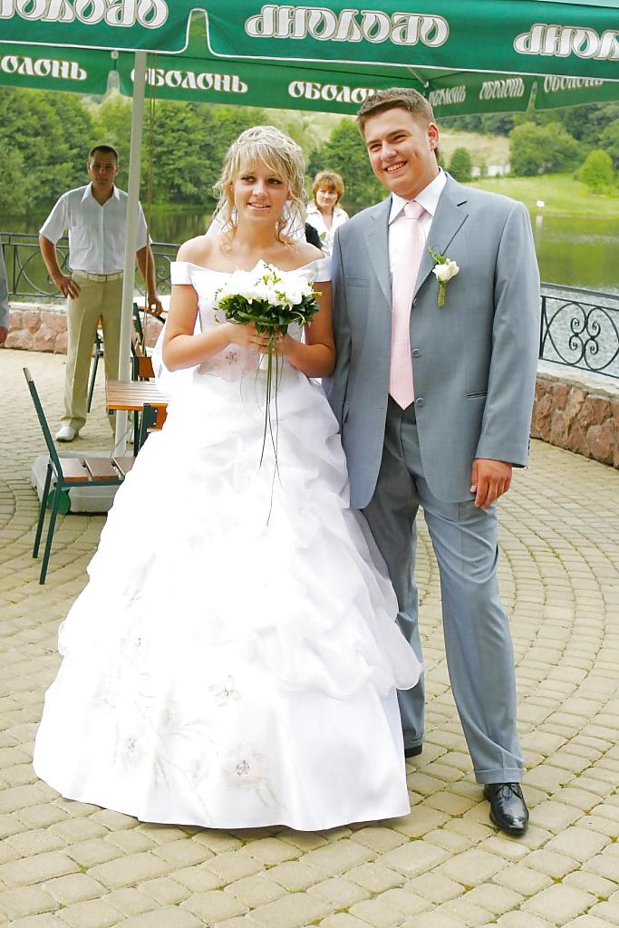 20P Hot Bride