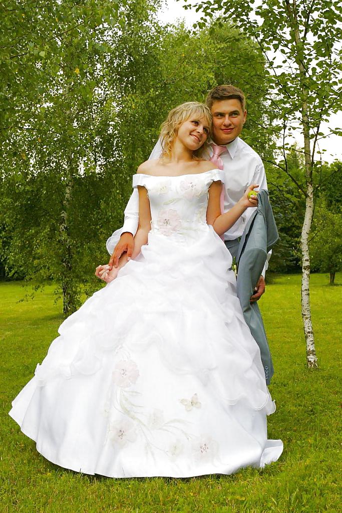 20P Hot Bride