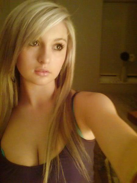 25P Her Amazing Juggs