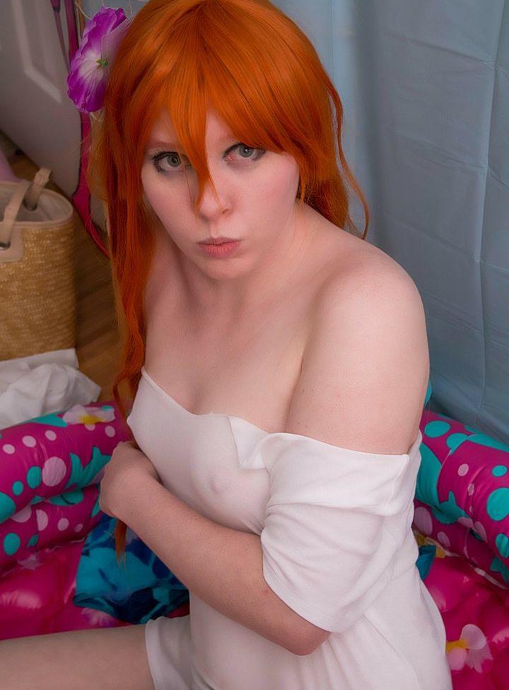 25P Sleeping Queen nude