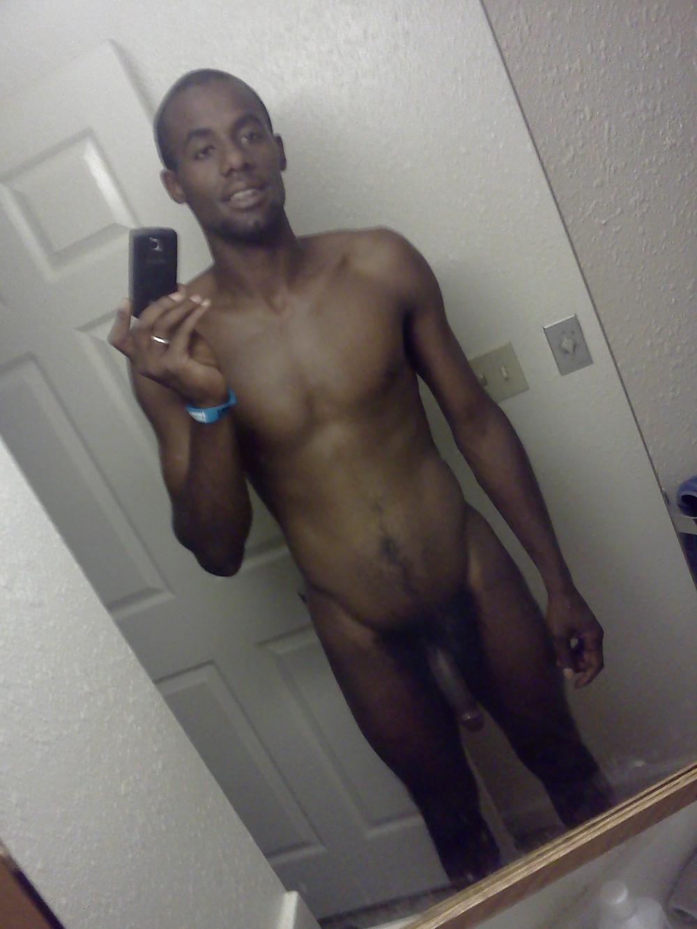 4P Lookin for my queen