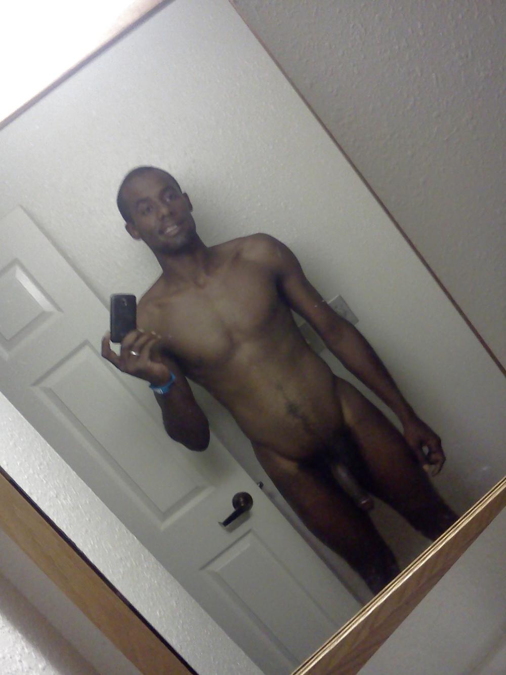 4P Lookin for my queen