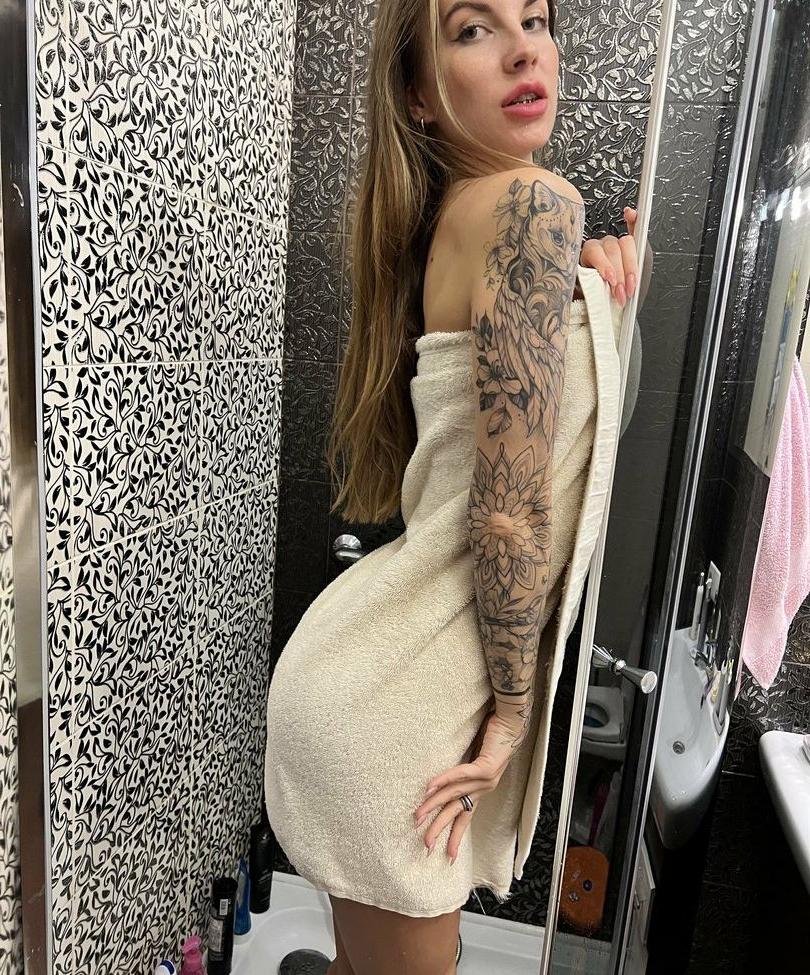 20P Stacy Queen nude