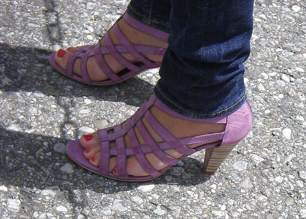 10P I love female feet
