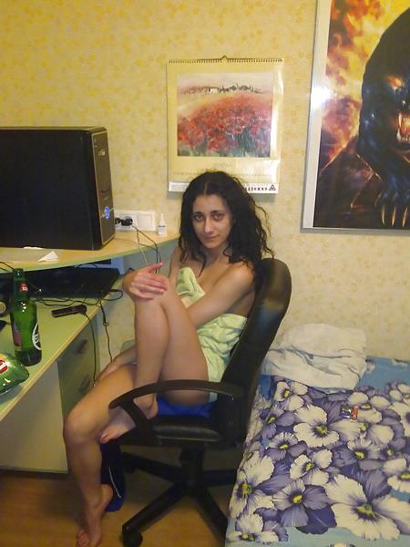 10P My bitch neighbor, 2 days ago i broke her hymen )))