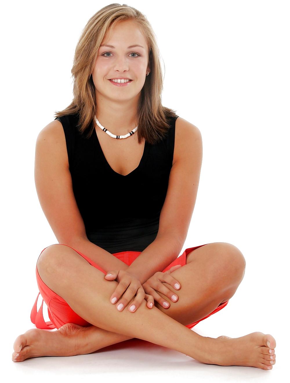 9P Biathlon star Magdalena Neuner cute feet