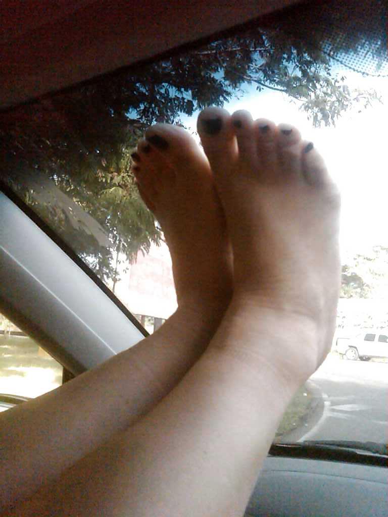 25P My wife feet, legs and hands