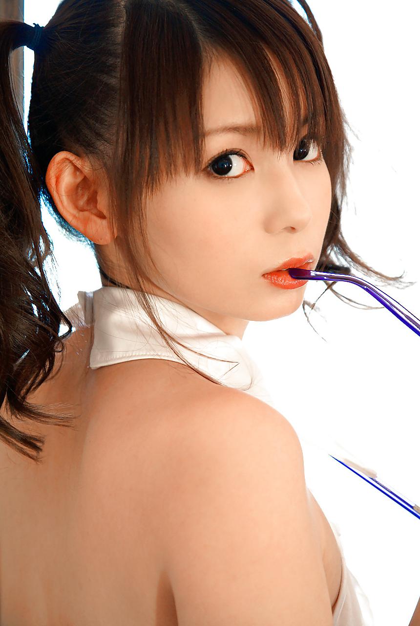 25P Japanese photo model