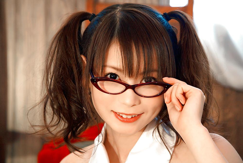 25P Japanese photo model