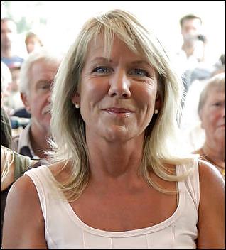 22P German sexy Bitch Ulrike von der Groeben