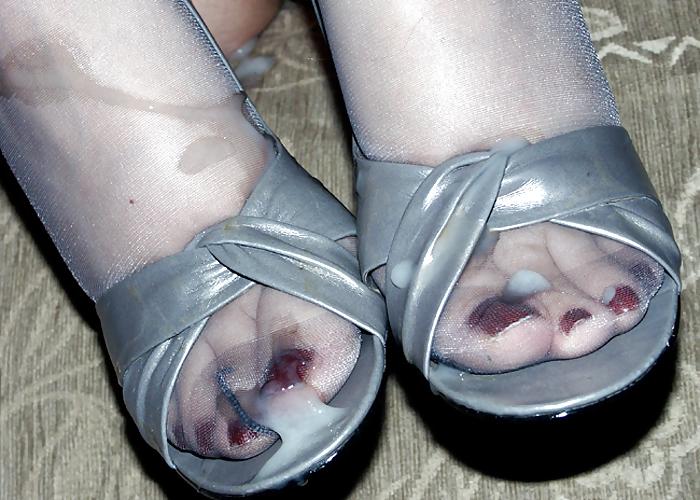 10P Cum nylon feet