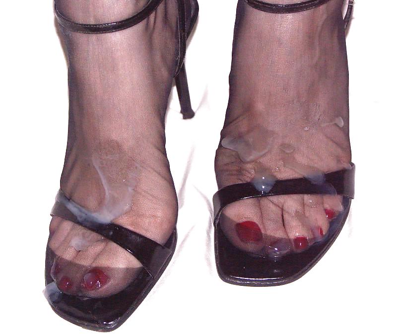 10P Cum nylon feet