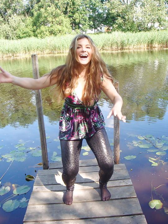 25P More feet and leggings