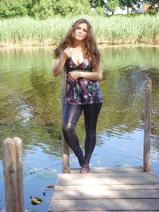 25P More feet and leggings