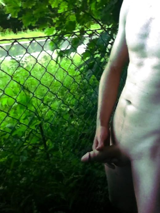 8P Watch me play in the bushes next to a public road 