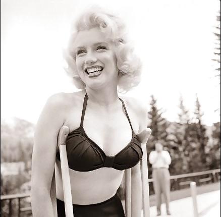 25P Beautiful Celebs 14 Marylin (Fakes and Real) by TROC