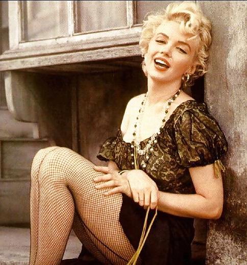 25P Beautiful Celebs 14 Marylin (Fakes and Real) by TROC