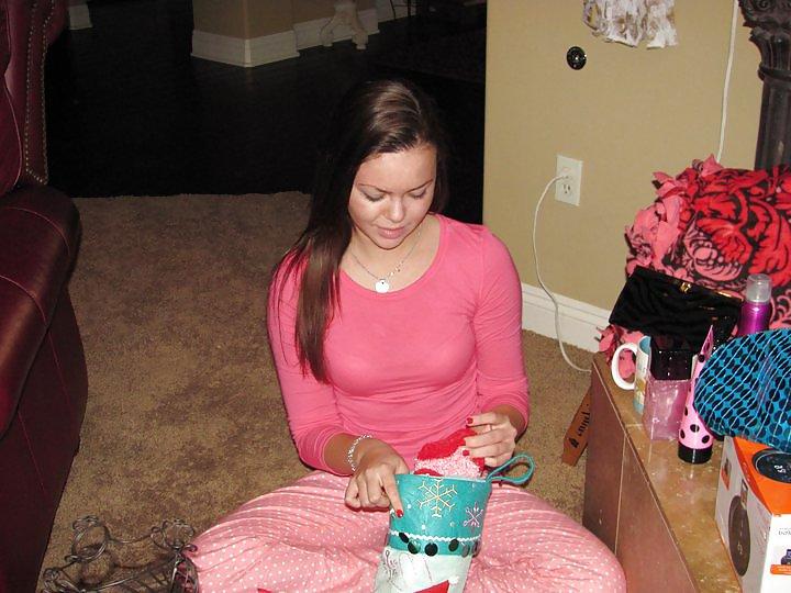 14P HOT TEEN BITCH - COMMENT DIRTY