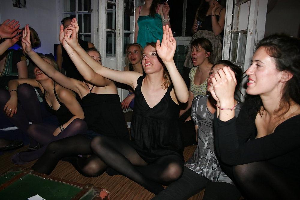 16P Pantyhose Feet Girls