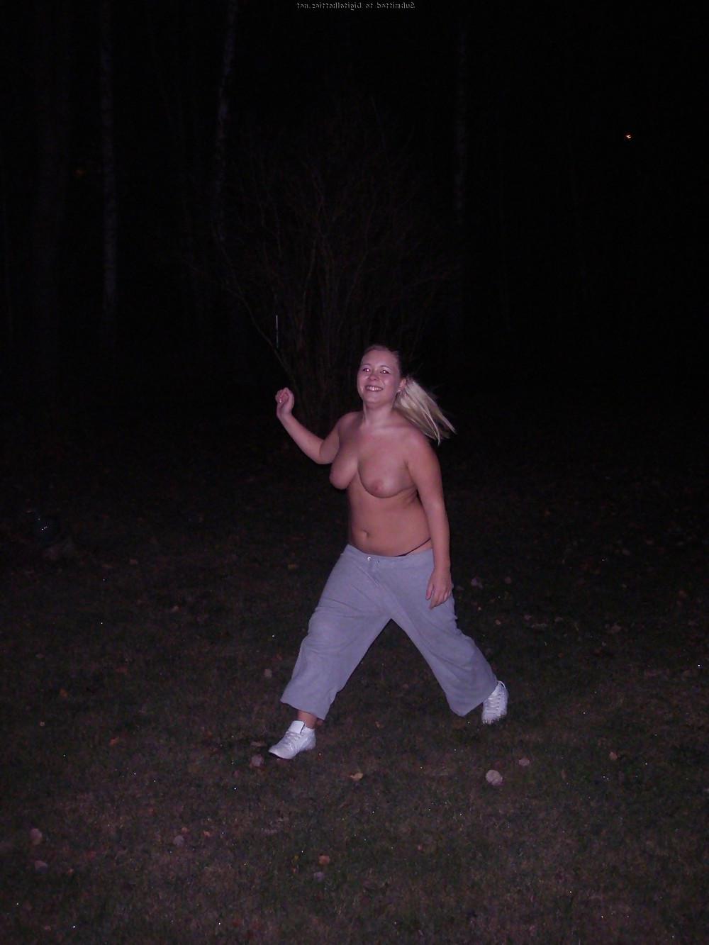 25P Blonde Chubby Outdoors