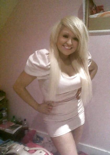 25P Busty Blonde Teen - Cute