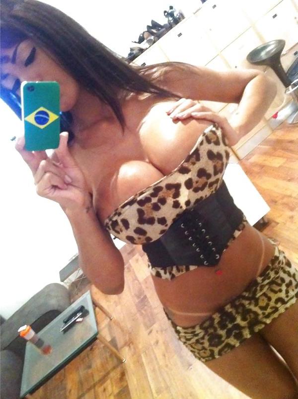 16P Bitch with Fake Tits