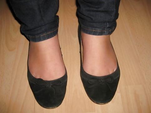13P Ballerinas and Fuesse 2 (flat shoes and feet)