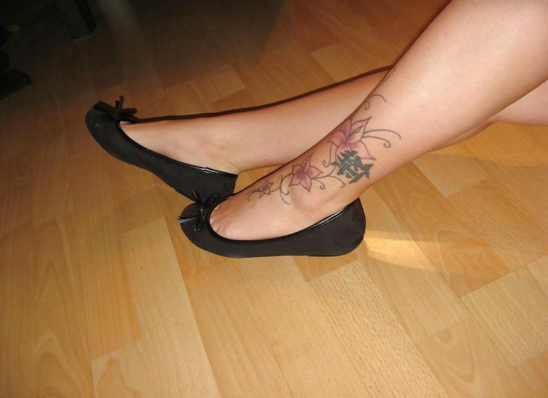 13P Ballerinas and Fuesse 2 (flat shoes and feet)