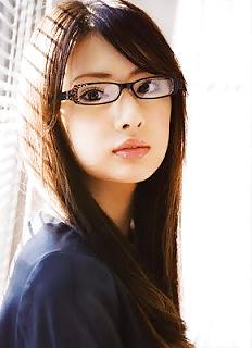 5P Asian Girls in Glasses