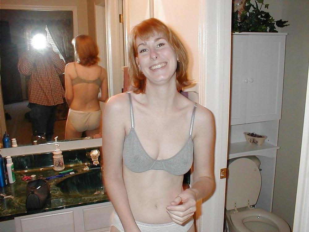 25P Cute Redhead MILF