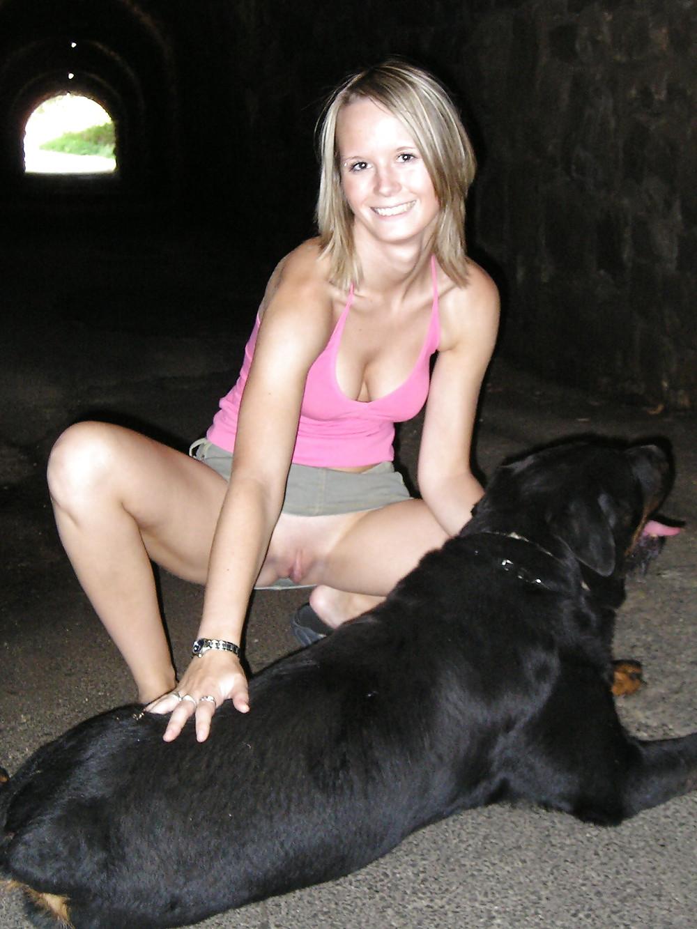 25P Hot Teen Exposed In Public