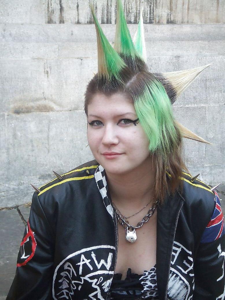 6P Punk Girls