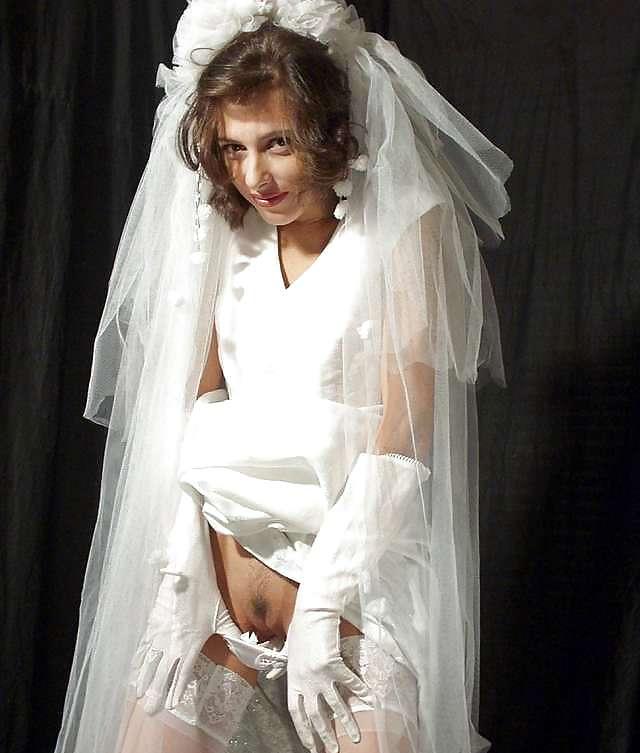 25P Depraved Bride