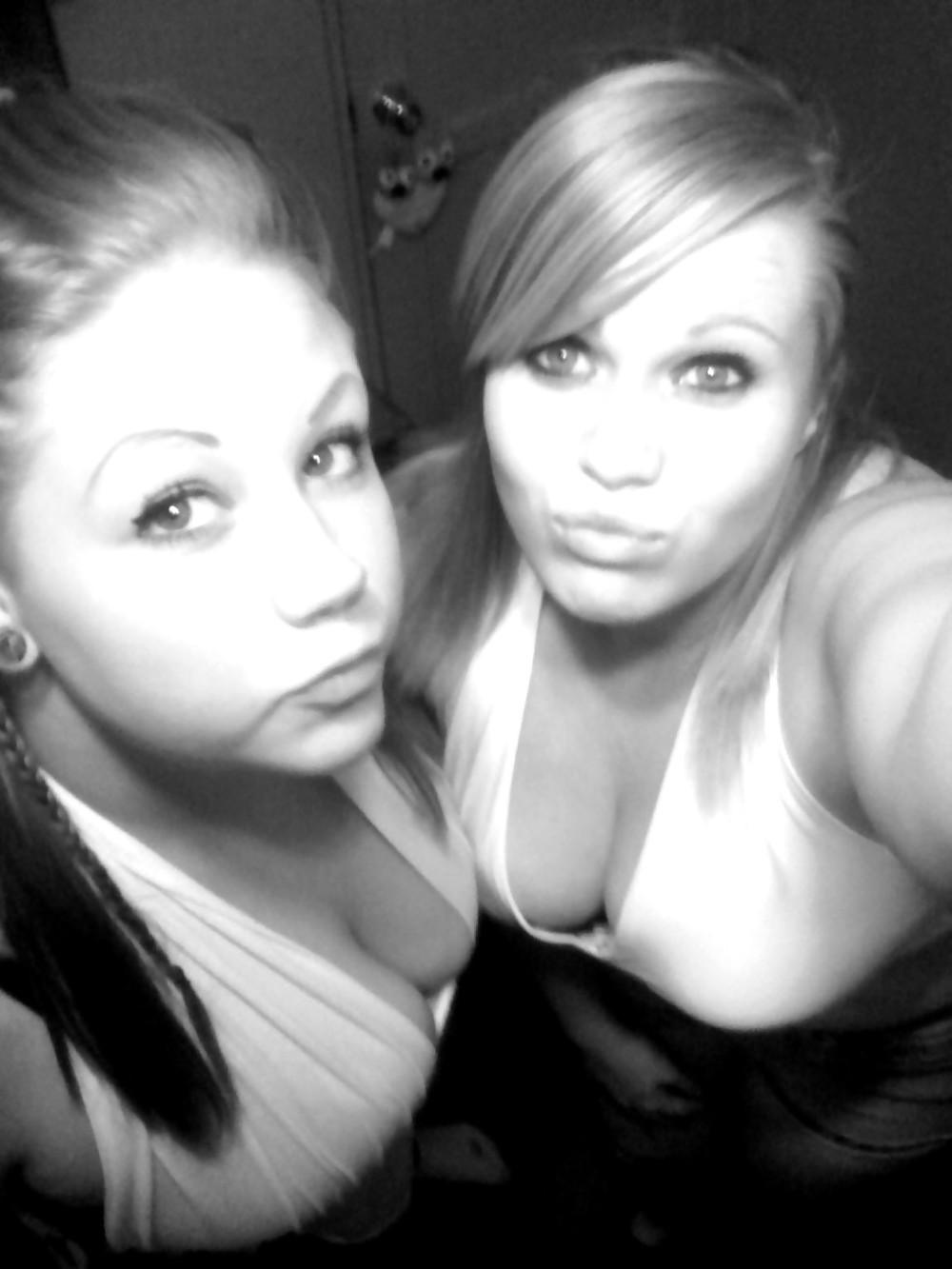25P Fun Busty & Chubby Teen