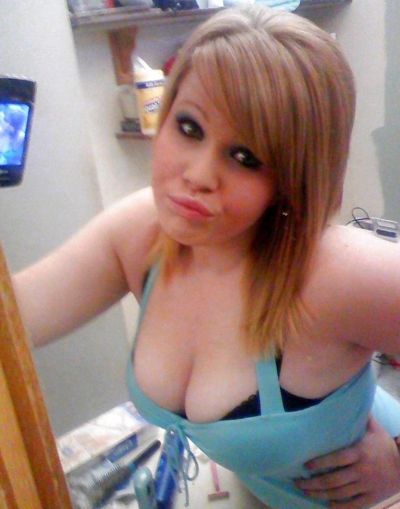 25P Fun Busty & Chubby Teen