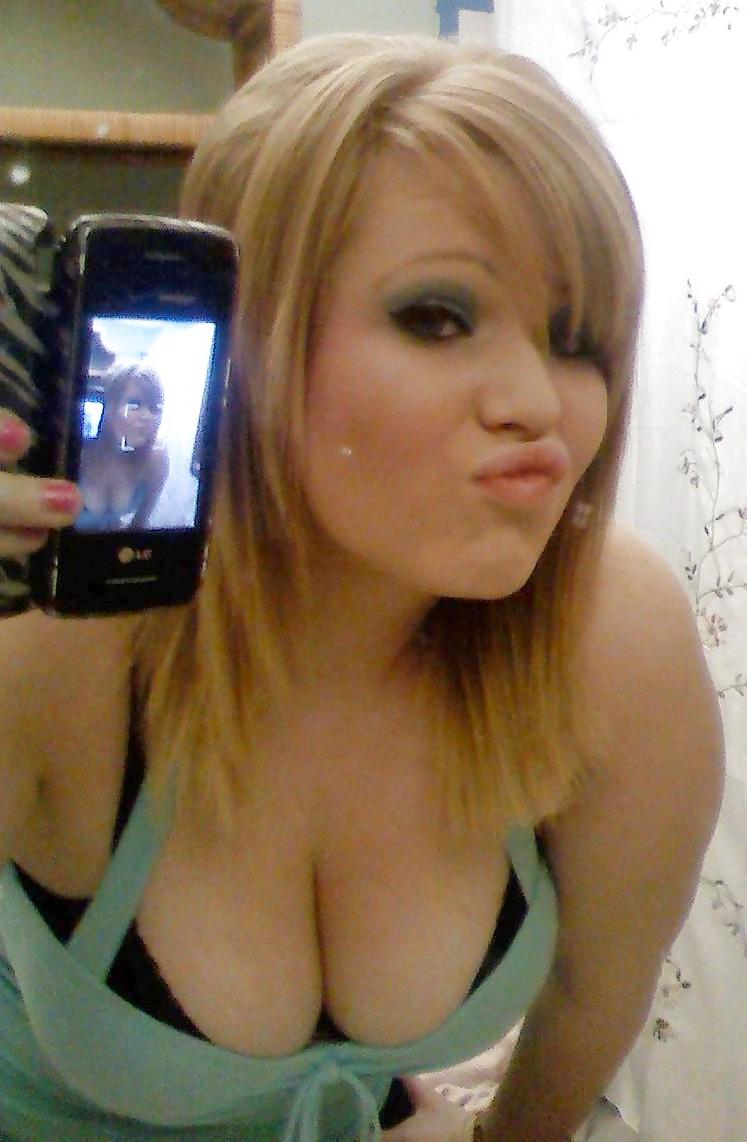 25P Fun Busty & Chubby Teen