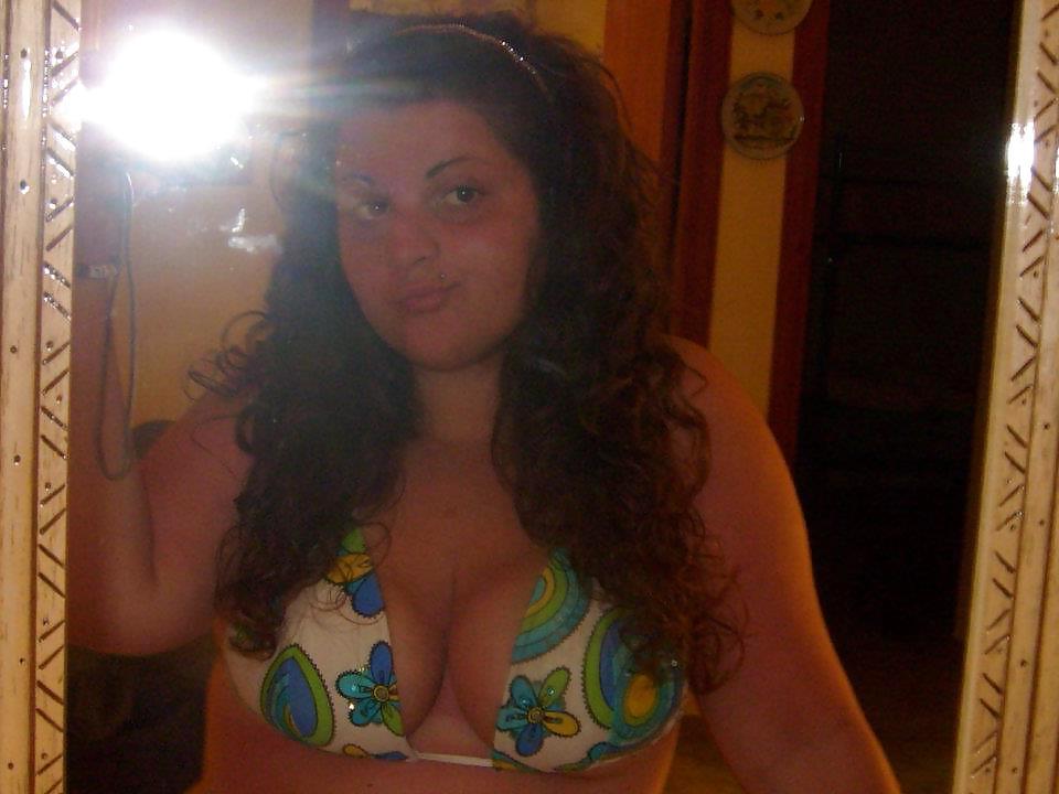 12P Italian chubby girl