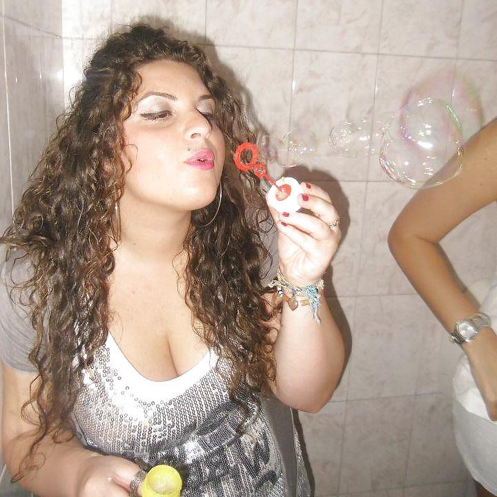 12P Italian chubby girl