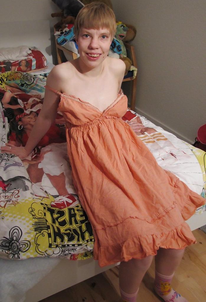 8P Ultra ugly teen bitch