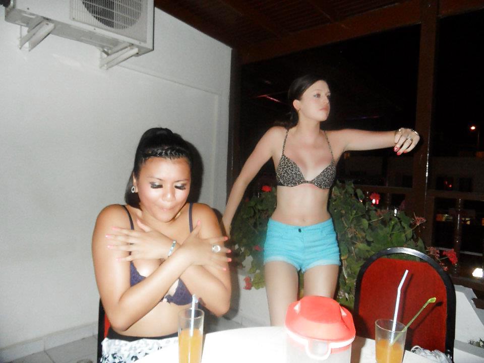 25P British Sluts On Holiday