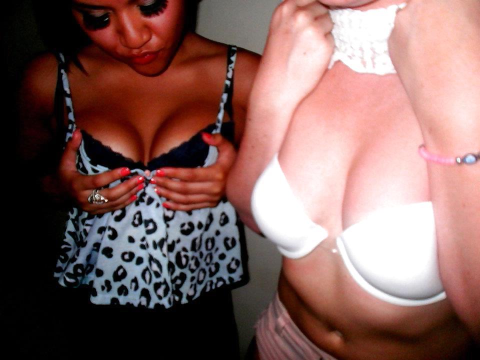25P British Sluts On Holiday