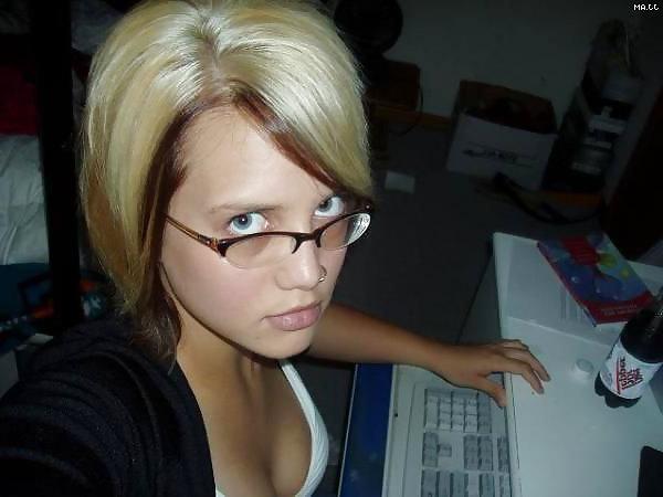 18P Fantastic blonde chick with glasses.