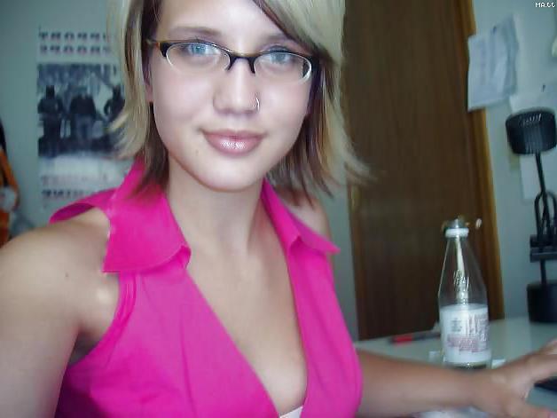 18P Fantastic blonde chick with glasses.