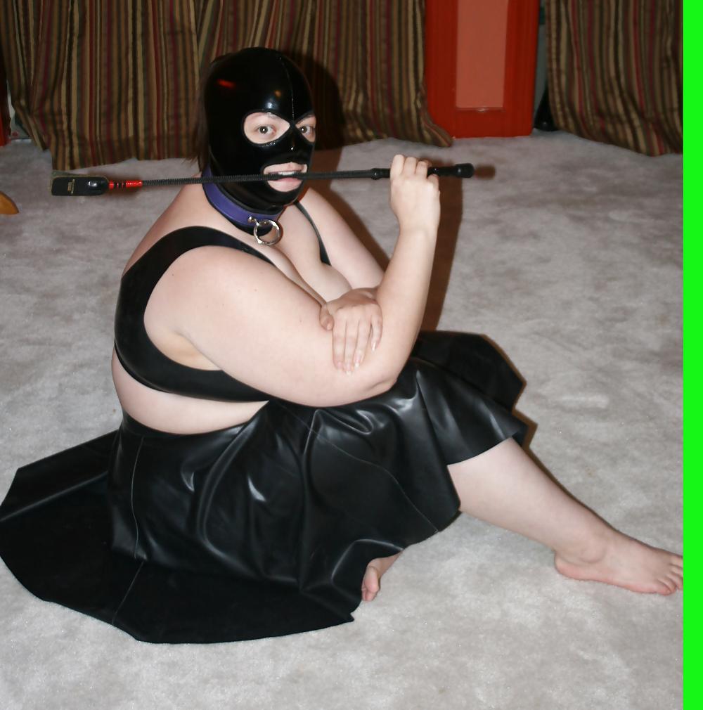 11P Velvet74sub and I at play