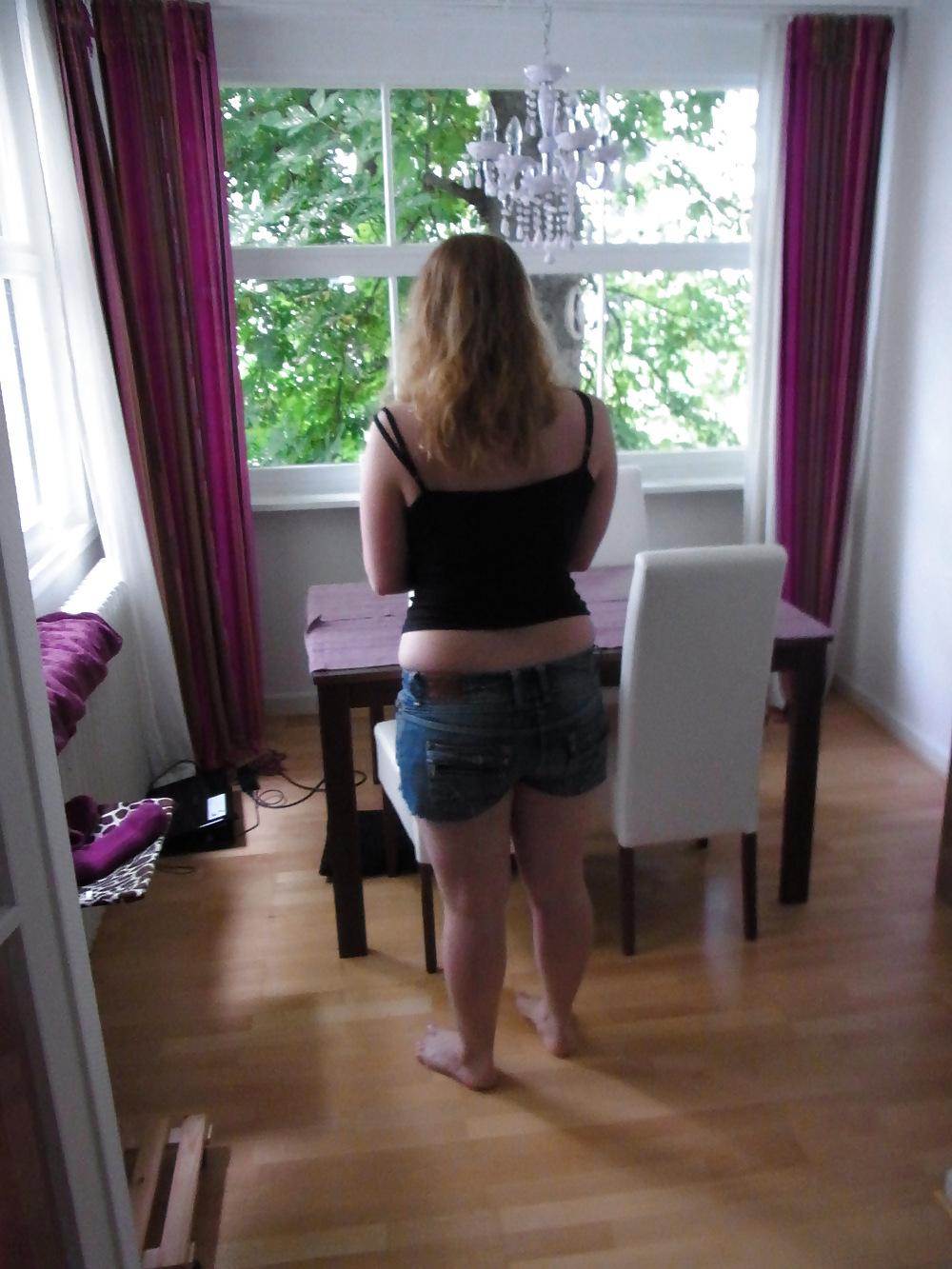 19P Chubby redhead Part4 in Hotpants and showing her saggy tits