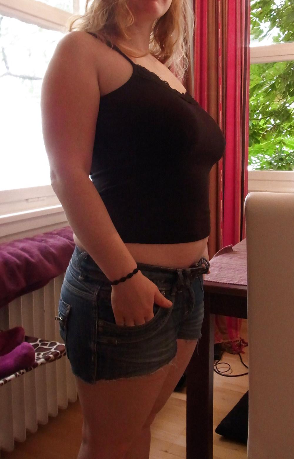 19P Chubby redhead Part4 in Hotpants and showing her saggy tits
