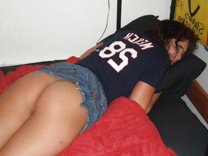24P UPSKIRTS FOR REAL VOYEURS I